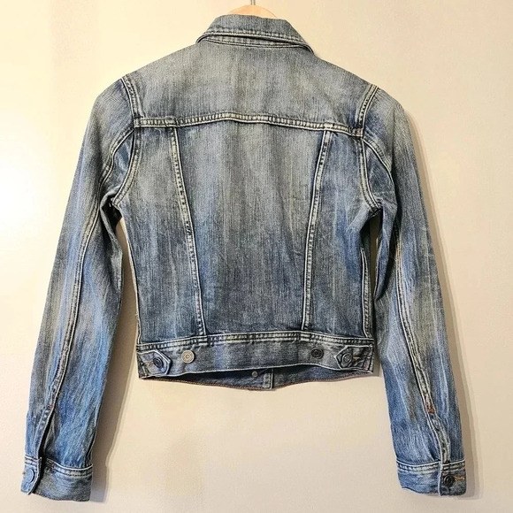 Aritzia Talula Edo Denim Cropped Jean Jacket Wash Size XS. - Picture 12 of 15